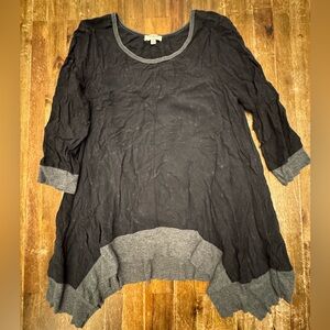 Umgee Black and Gray Mineral Wash Tunic Top